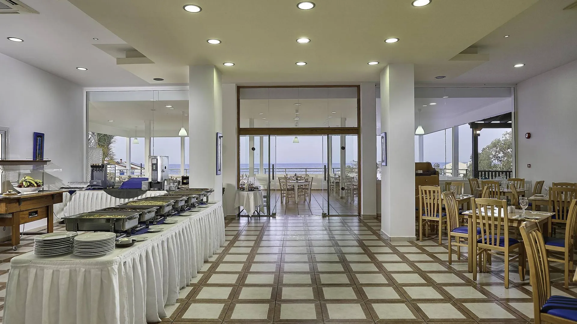 Iris Beach Hotel Protaras